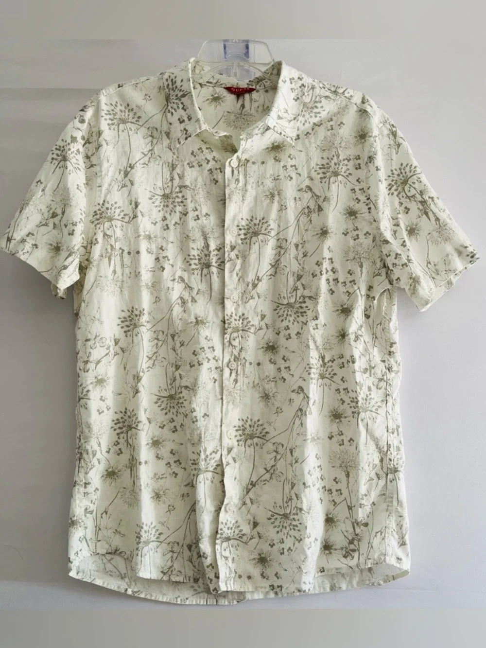 GUESS Sage Green Floral Linen Blend Short Sleeve Button Down Shirt - Picture 1 of 8